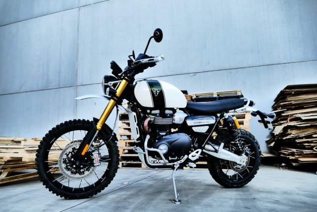 The Scrambler 1200 - has the classic looks and the modern tech. We've had such a fun time with it on our tour here in Australia. Many thanks to @TriumphAus for the opportunity to play with it. 
#scrambler1200XE @UKTriumph