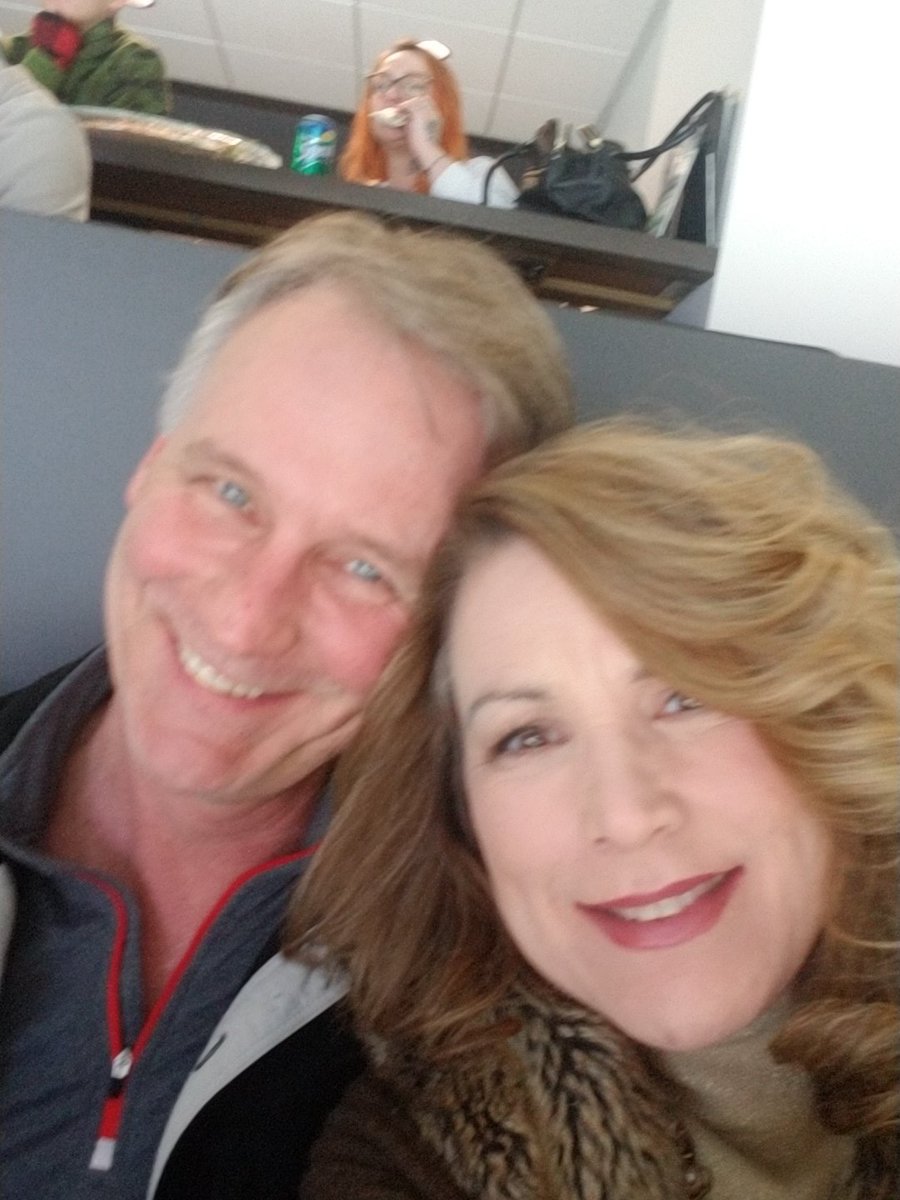 Hanging with SPG and Team Simple Wireless at the TBird game! Kevin being a great host! Sundays are fun days! #thevipboost <a href="/VIPsalazargomez/">Salazar Gomez</a>