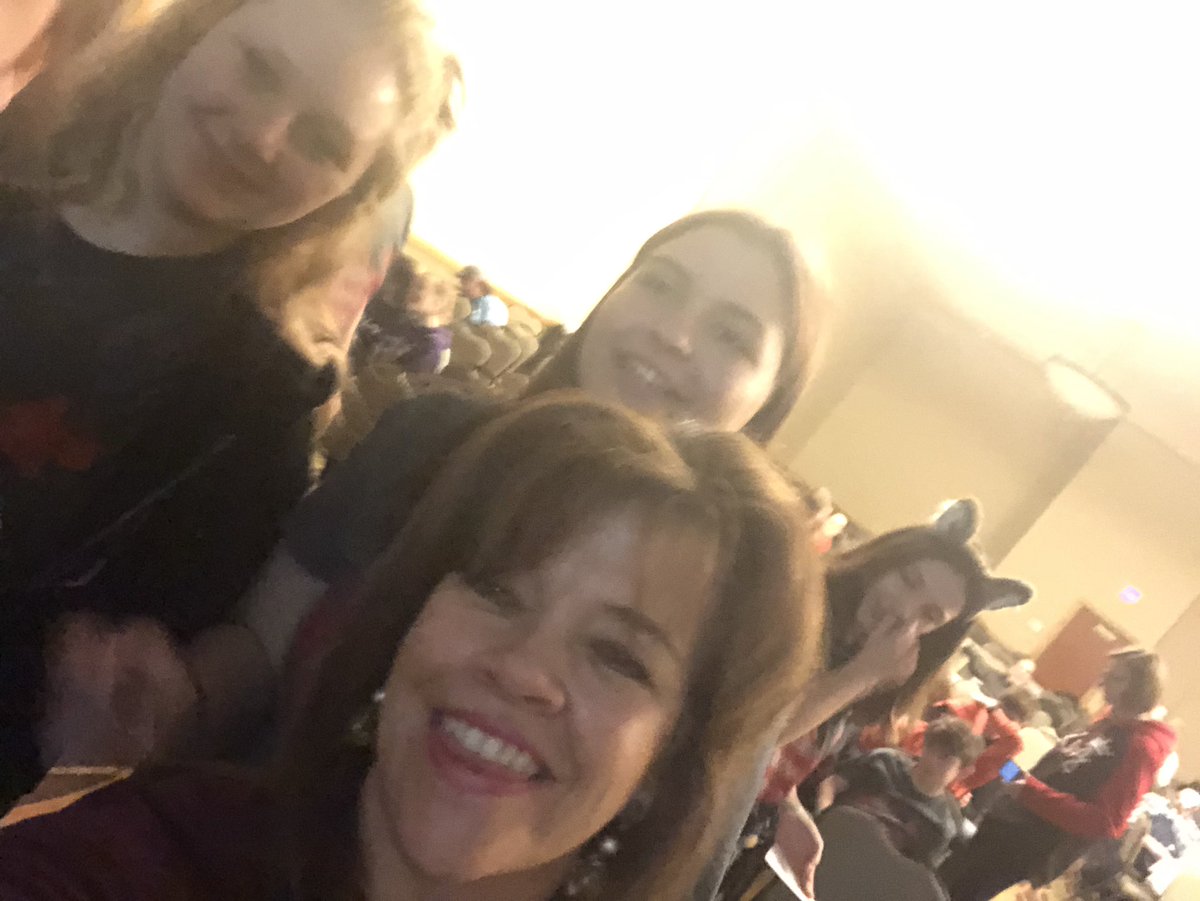 LAStewartTweets's tweet image. Wow! What a wonderful weekend!!! Am so thankful for the students and very caring group leaders I had the honor to be with this weekend! May each of us be who we were made to be. #MIC2BK #SpringSplash2019