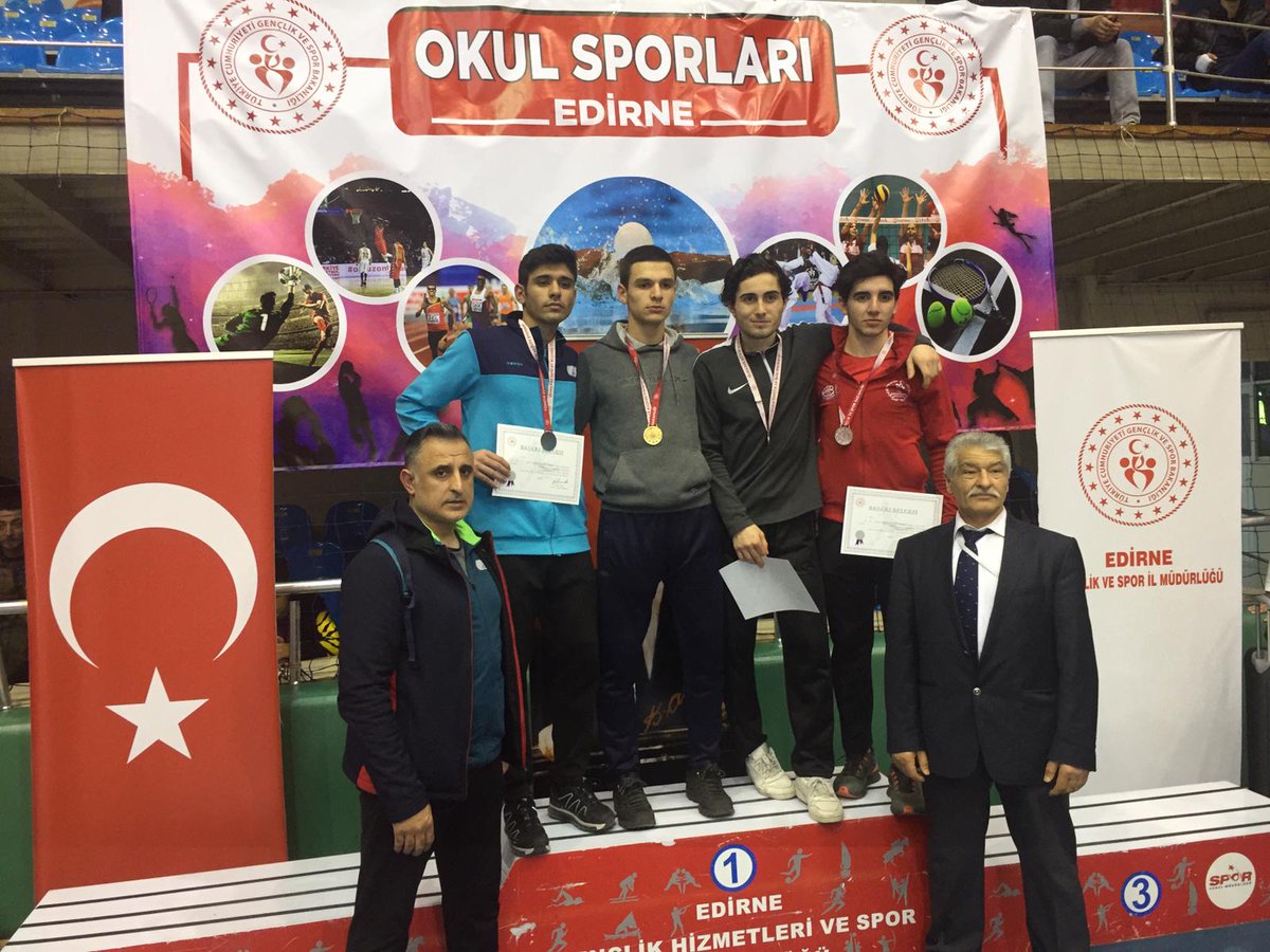 AREV Okulları tweet media