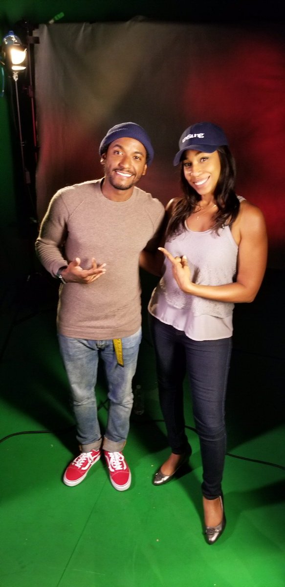 MzSharonB's tweet photo. Thx 4 watching #Unsung on #Lloyd @Lloyd_YG on @tvone. West Coast u r up next. Lloyd & his music are classic. He was a joy 2 work with. Thx 2 the whole #ASmith team. I see u @NeekNique thx 4 writing such a great Episode :) https://t.co/0NX3pns5Dk