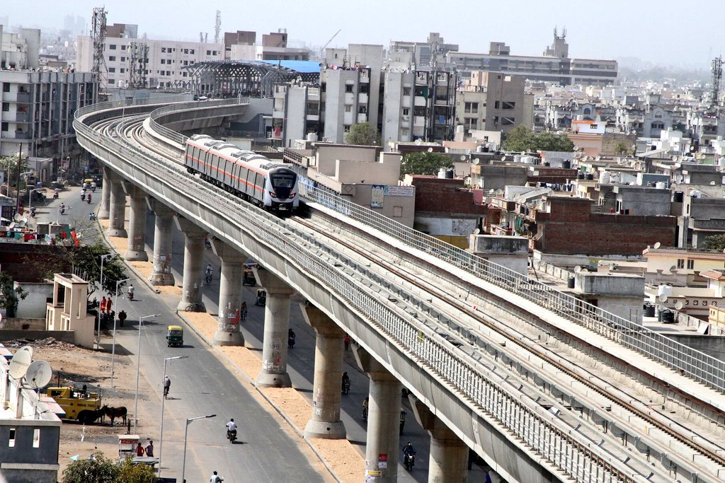 UrbanVoices.in tweet media