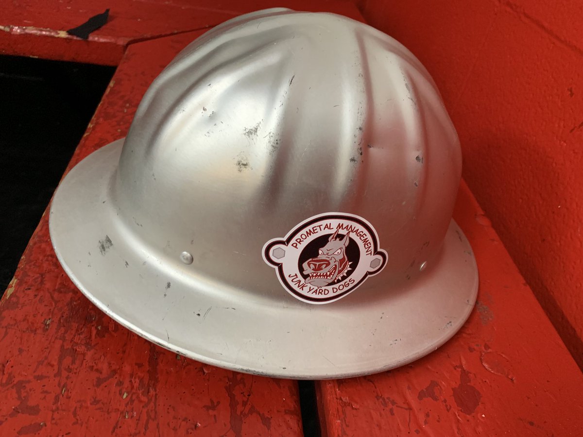 ProMetalDogs's tweet photo. Dogs with a big team effort to take Shaab 13-8. @1Cent06 converts 4🚨 for the #hardhat https://t.co/N274MTgsWu
