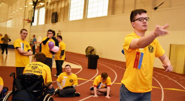 FrankfrtStation's tweet image. The first Special Olympics sponsored by the Kiwanis Club of Frankfort began with eight Special Olympians. Today, there are more than 60 participants. bit.ly/2HbXvrK