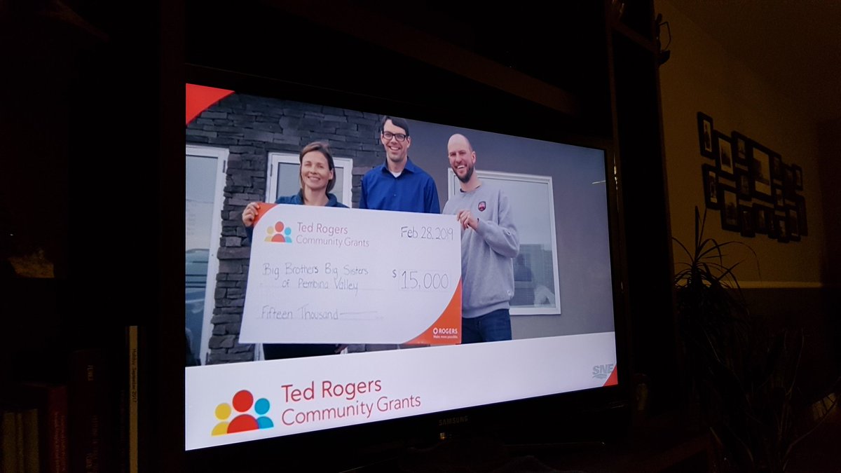 bbbsmw's tweet photo. What a weekend! Meeting @RonMacLeanHTH and @TaraSlone was great! Such gracious, humble people. Being mentioned on National TV was sureal. Thanks @hometownhockey_ 

#HometownHockey https://t.co/MiWrJQNfYm