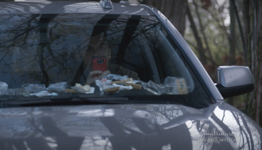 HallmarkiesPod's tweet photo. Chuck is our true hero. No doubt about it #sleuthers #hallmarkies #chronicleMysteries #vinesthatbind https://t.co/fncxAVu6fd