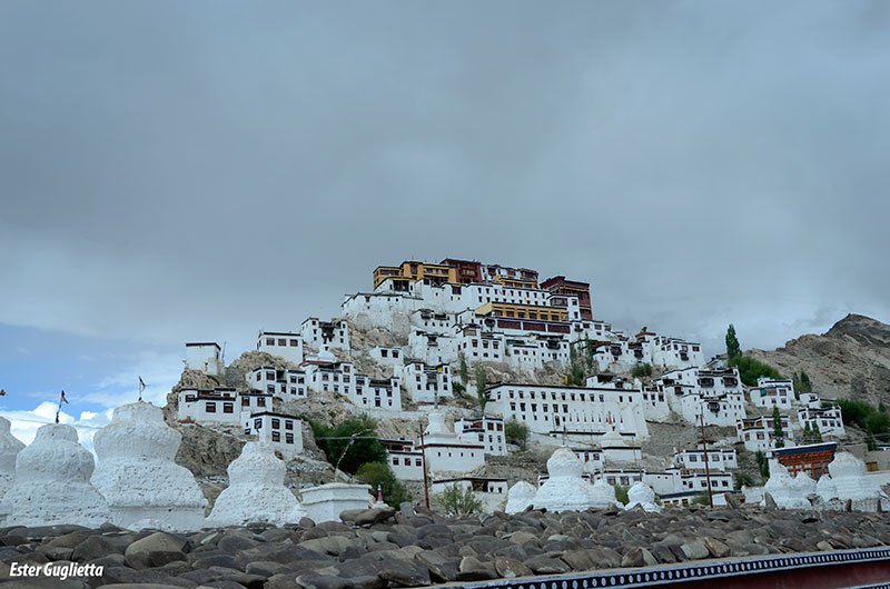 ViajandoporAsia's tweet photo. Paseo por Thiksey y Shey #Arhats #Asía #BakulaRinpoche #BudaShakyamuni #ChambaLhakhang #Dukhang #Gelugpa #Gonkhang #GyalwaGendunDrubpa #LaIndia #Ladakh #Leh #LhamoKhang #MaitreyaSutra #MiniPotala #PaldonLhamo #Photang #SenggeNamgyal #SherabTzangpo #SheyPa https://t.co/Lg2kGeU7cF https://t.co/YIZuMdYXYN