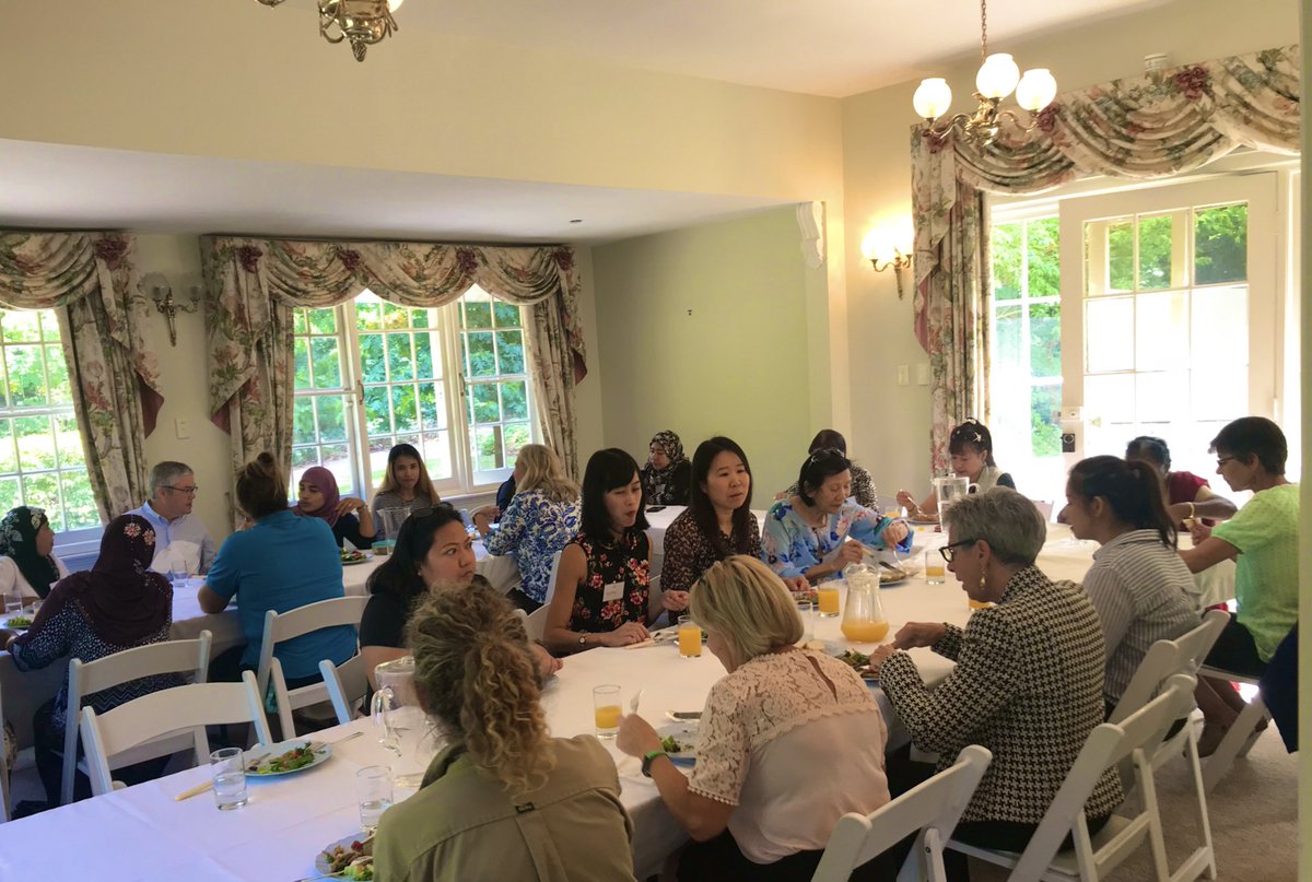 VicGovernor's tweet image. Sharing lunch made from fresh produce picked from the Peace &amp;amp; Prosperity Kitchen Garden with the Term 1 Kitchen Garden participants