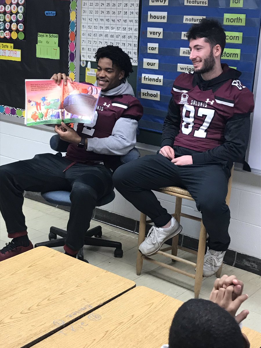 msummers84's tweet photo. SIUC football team reading to our class. They answered a lot of questions and did exercises with the kids. @SIU_Football #wfredbirds https://t.co/ecwUImGqH3