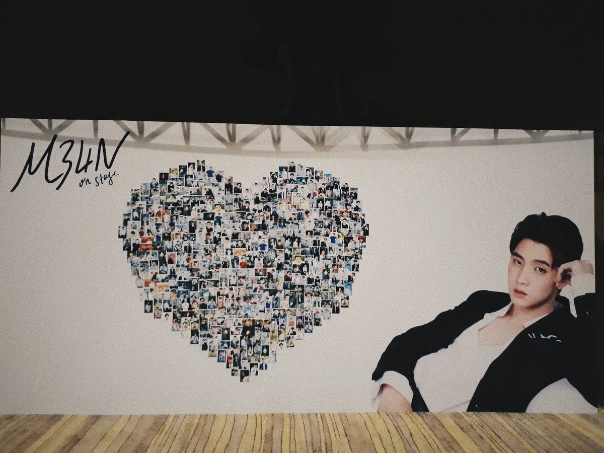 VblurforFriends's tweet photo. การสร้างใจให้ใครสักคนมันไม่ใช่เรื่องง่ายเลย ถ้าเราไม่ได้รักเค้าคนนั้นจริงๆ 

#M34Nonstage 
#VeryblurForFriends
#ชราไลน์ของคุณคนเล็ก https://t.co/cFaqTmCo78