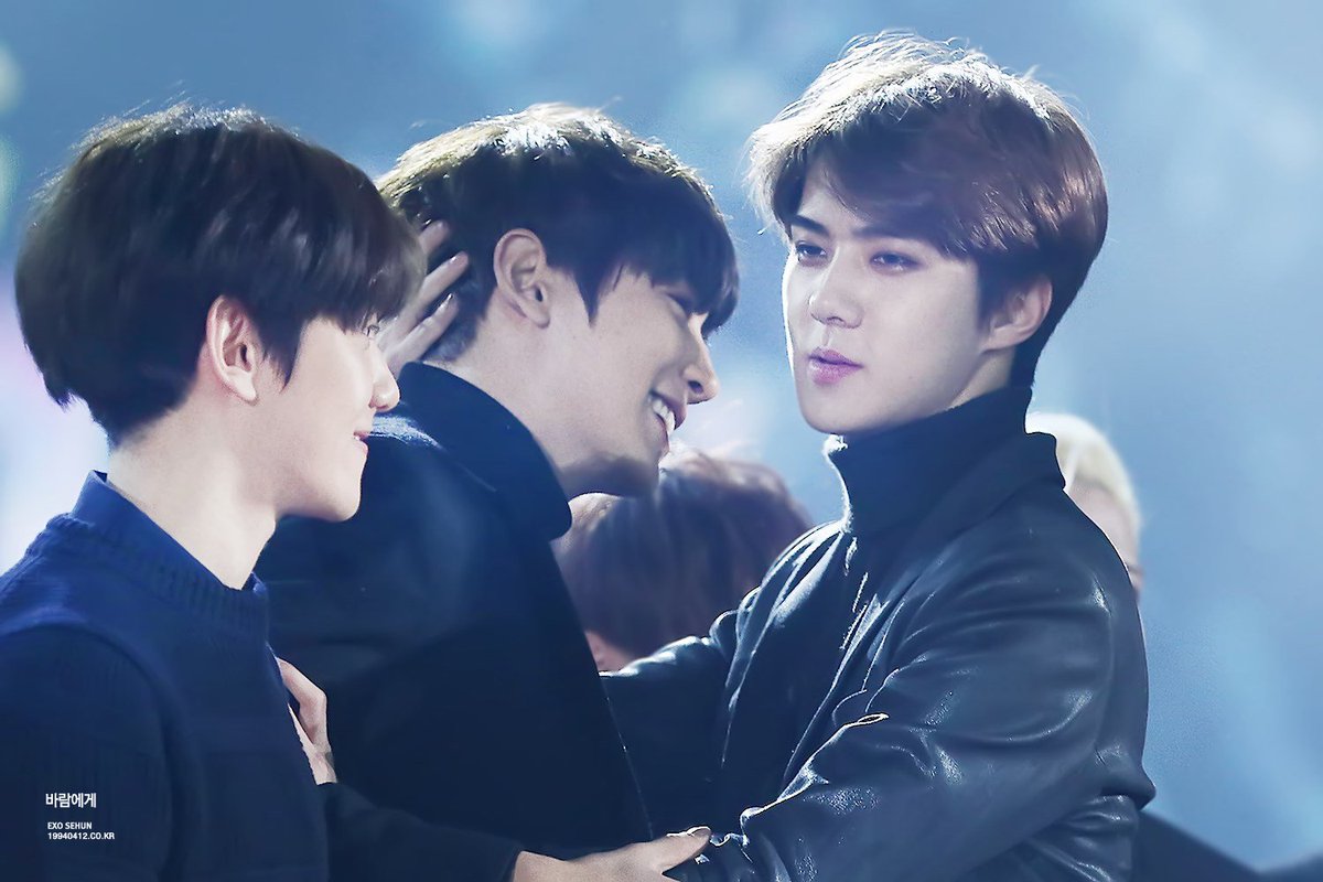ขอพูดอะไรที่น่ารัก ๆ หน่อยเถอะ 'แบคฮยอน' 백현이💜 tweet media
