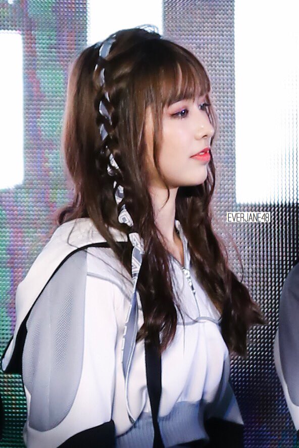 everjane_'s tweet photo. กำลังใจอ่ามีให้เยอะนะ
แต่มีให้แค่คุณความรักนะคะ
ฮิ้ววววว ❤️🧡💛💚💙💜💖
#BeginAJane #เจนเริ่มต้นใหม่ #คุณความรัก #สู้ไปด้วยกัน #JaneBNK48 #BeginnerTH #yesjanecan #DearJane48 #EVERJANE48 https://t.co/4UkiCbNcSH