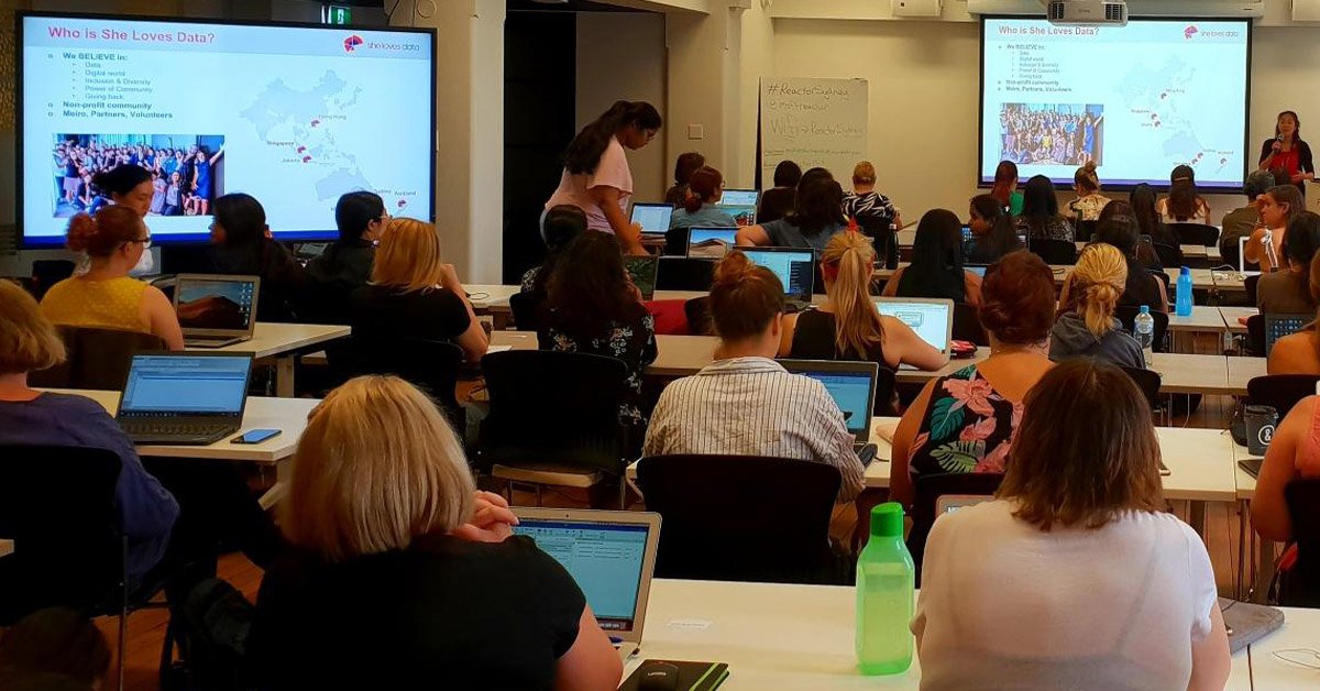YellowfinBI's tweet photo. As part of our commitment to #WomenInSTEM programs, we took part in a recent @Shelovesdata event with Yellowfin's @EmmaUrliYF and @MarketerTech delivering a session on best practice in data viz principles.

#BI #dataviz #equality
https://t.co/aJnFVnUCEg https://t.co/WTgh9Kg8s8