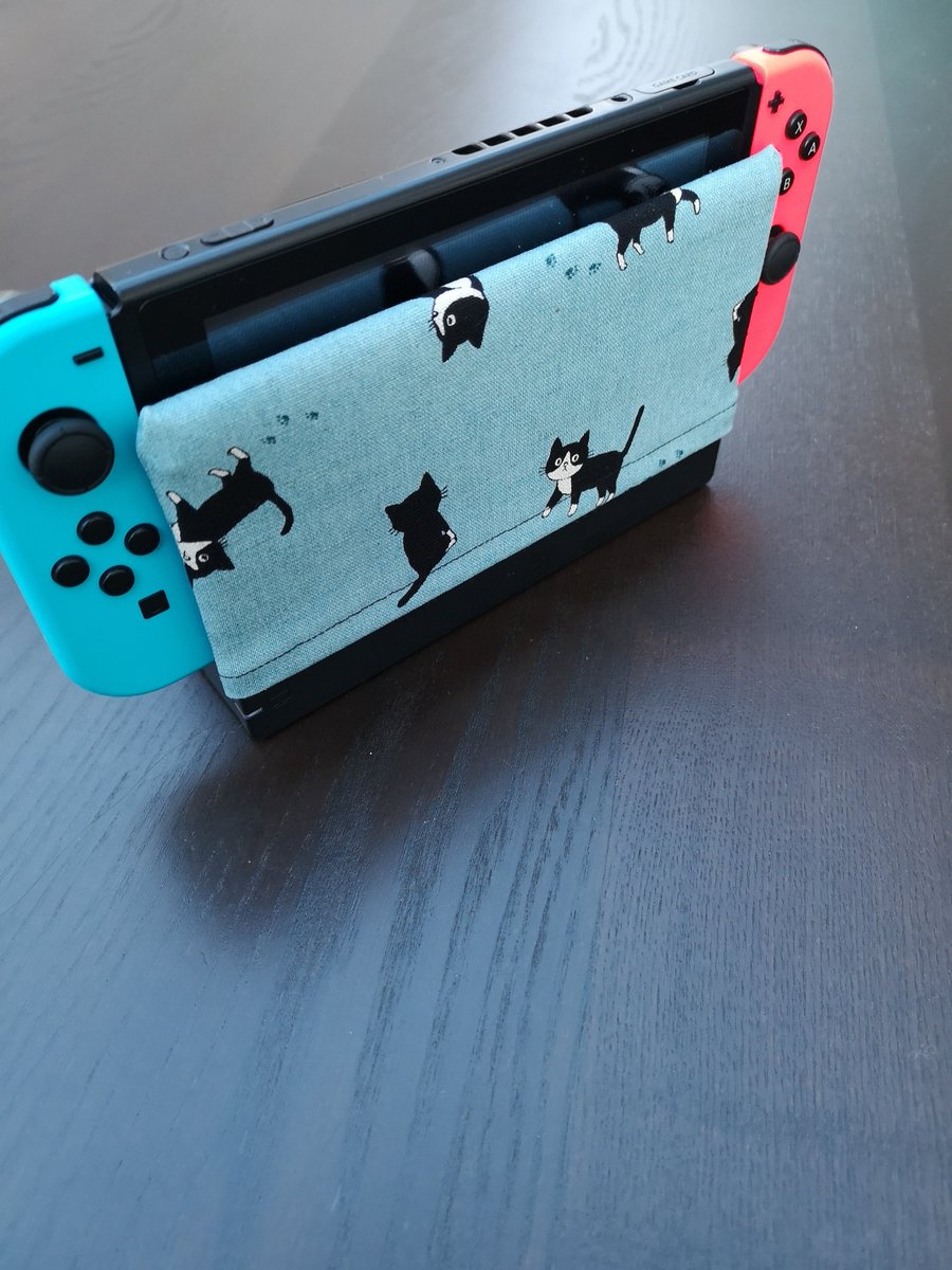 sewsewsamurai's tweet photo. Last Dock sock in this material available until I get my hands on more of this fabric!?!
#docksock #nintendoswitch #etsyseller https://t.co/d15lVCHkc5