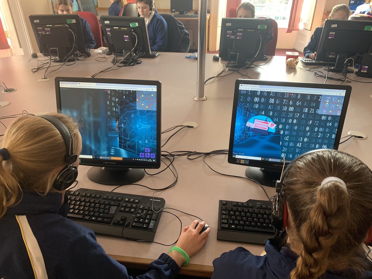 NDS_COMPUTING's tweet photo. #year6 are busy identifying risks online including sharing location, secure websites, spoof websites, phishing & email scams using @purpleMash #2DIY #internetsavvy @childnet #internetsafety #SID2019 #SafetyFirst #saferinternetday https://t.co/AT1TrSjrvY