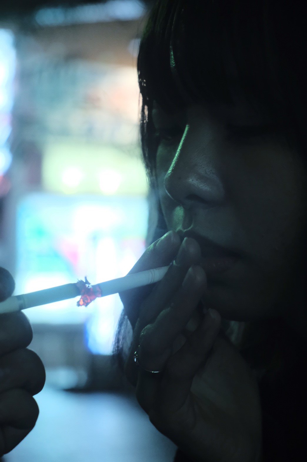 喫煙女子 Model Asxx21 Photo By Thefool1225 Tobacco ピアニッシモ アロマティック ペティル メンソール 喫煙女子 Model Asxx21 Photo By Thefool1225 Tobacco ピアニッシモ アロマティック ペティル メンソール