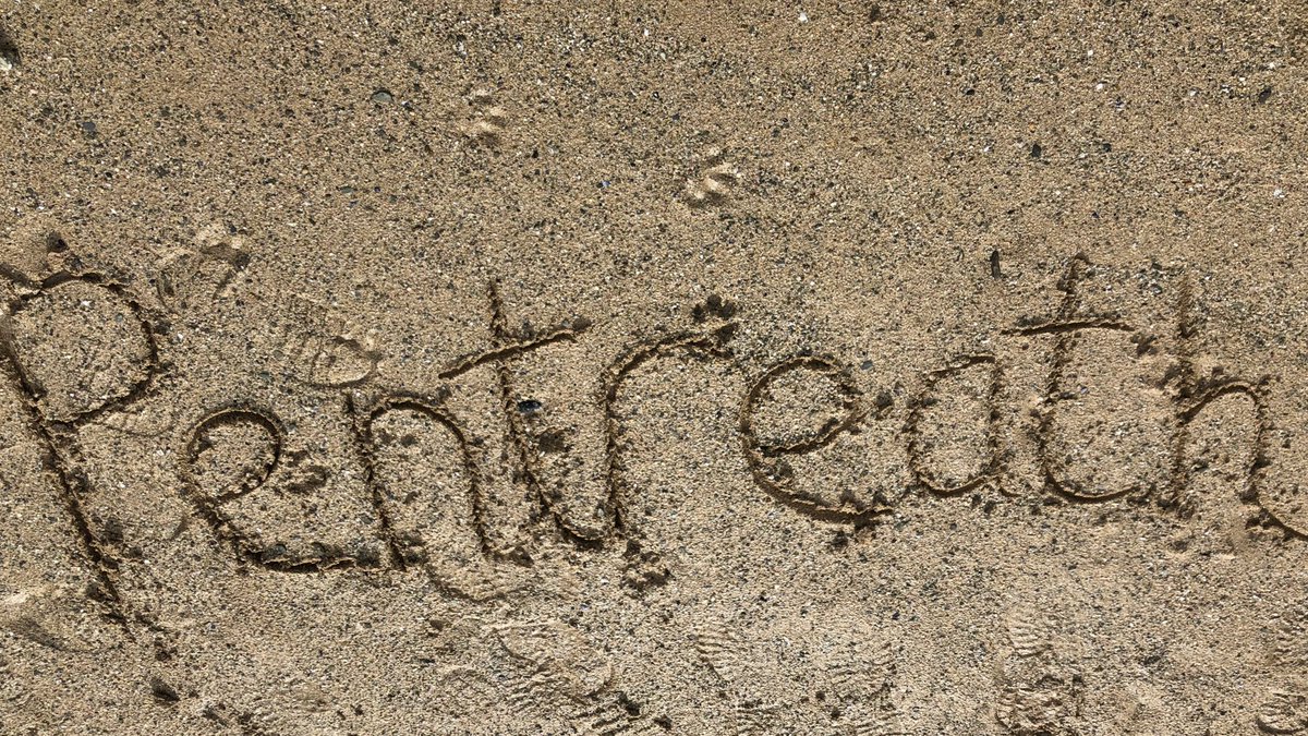 pentreathltd's tweet image. We are at Porth beach today! #beachclean #learningpartnership #freshair #teamwork #mentalhealth