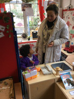 HPA_Philip_Lane's tweet image. This is one of our favourite events! Parents sharing the nursery experience with their children, writing their names, visiting the cafe and making dinosaurs with play dough!
#StayAndPlay #HPAPLNursery