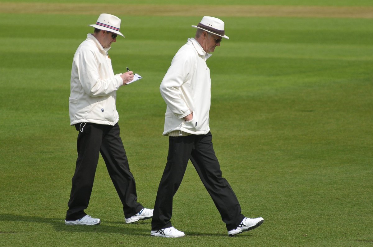 <a href="/LCUSAssoc/">LCU&SA</a> and <a href="/cricketleinster/">Cricket Leinster</a> are hosting a Stage 1/Stage 2 Umpires course this weekend. 

📍 <a href="/moranhotels/">Red Cow Moran Hotel</a>
📅 Saturday 9th/Sunday 10th
⌚️ 9:00am - 5:00pm

More details and how to book ➡️ 
booking.ecb.co.uk/d/c6q0jq
booking.ecb.co.uk/d/86q0j9