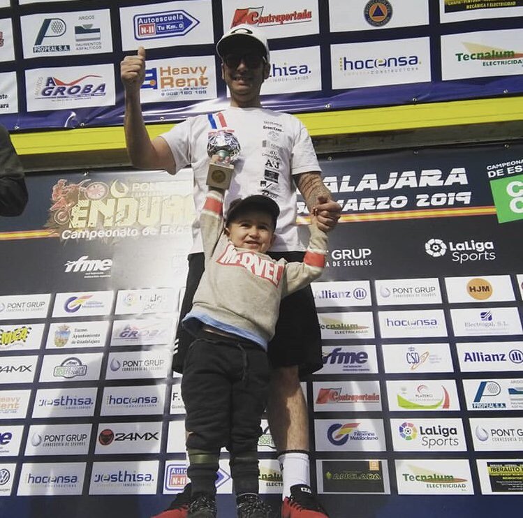 Seguimos apoyando el deporte de nuestra ciudad. 
 #Guadalajara
#crosscountry
#motoclubalcarreño 
Además nuestros amigo <a href="/ttitto171/">Benito Glez.</a> consiguió una bonita victoria. Enhorabuena Tito!