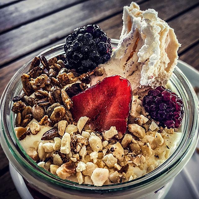 Eton Mess at <a href="/shxprbistro/">Shakespeare Bistro</a> 😍😋 #dessertporn #antalya #turkey ift.tt/2TqiX2J