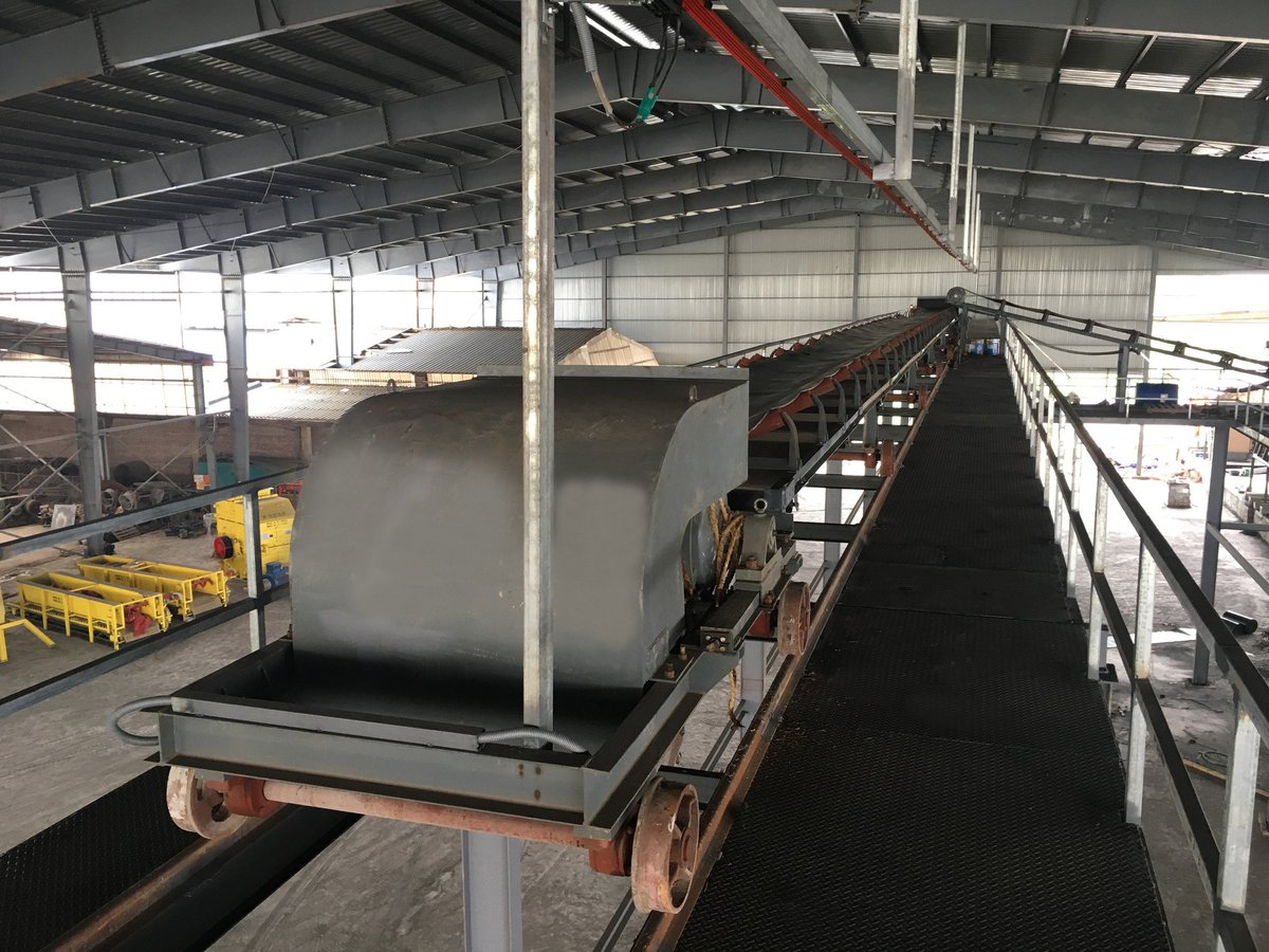 Brick_Machinery's tweet photo. Vietnam project aging house at work https://t.co/OUY0CWhAOx