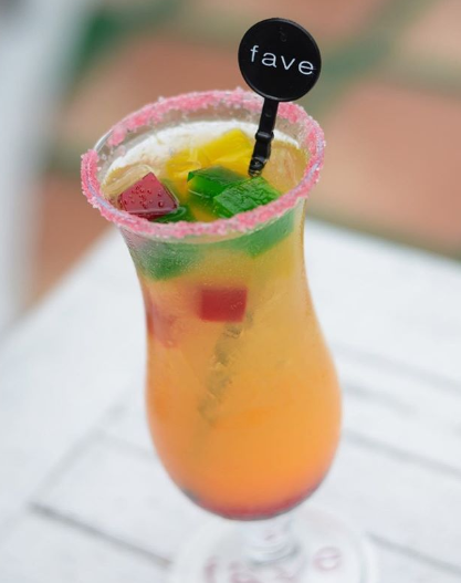 faveBojonegoro's tweet photo. A combination of Orange Juice, Soft Drinks, Grenadine and topped with colorful gelatin

You must try this! 
fave Rainbow Sparkling
Only Rp 22.000/nett

Info/ RSVP : 
t : +62353 5254 777
m : +62812 4083 0454

#beveragepromo #favehotelbojonegoro #archipelagointernational https://t.co/b5vRwaseRF