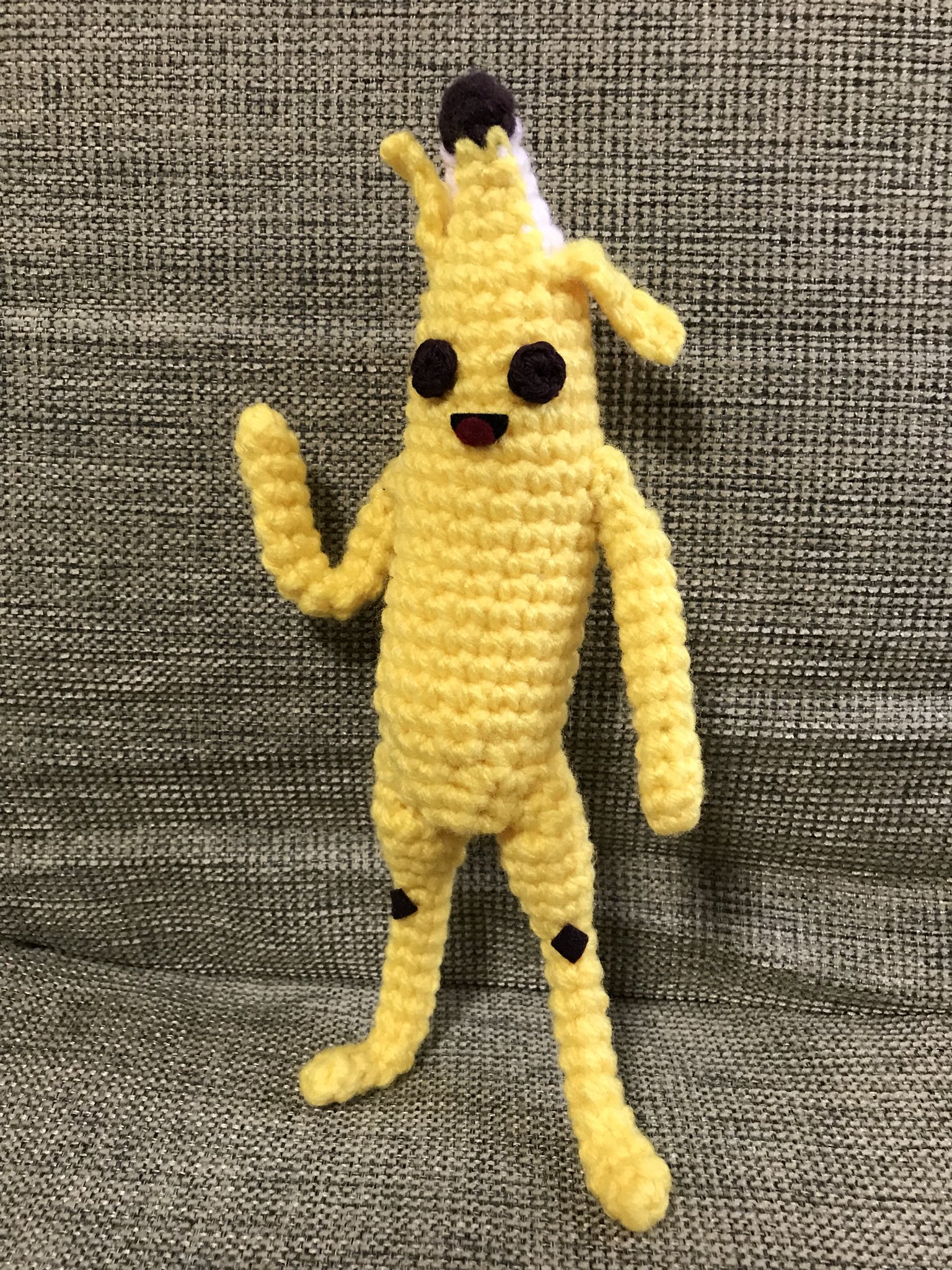 美品　FORTNITE フォートナイト　ピーリー　ぬいぐるみ　バナナ FORTNITE フォートナイト ピーリー ぬいぐるみ バナナ - メルカリ