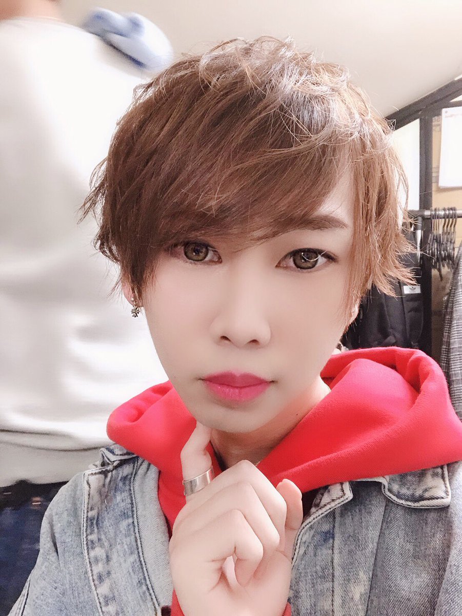 Ryusei___star's tweet photo. 昨日のヘアメイクお気に💗
写真映り良くなりたい😭
#自発ください　
#らぶりつください 
#美男美女と繋がりたい 
#韓国好きな人と繋がりたい 
#1mmでもいいなと思ったらRT 
#らぶりつで気になった人お迎え
#拡散希望
#友達募集 
#雰囲気嫌いじゃないよって人RT 
#108円で売ってたら飼ってくれる人RT https://t.co/hQxfROX9rE