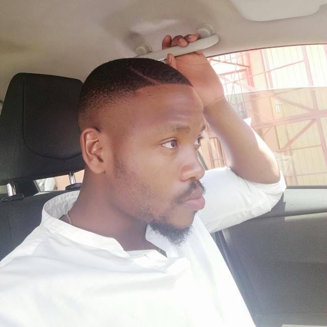 Sekzin_sa's tweet photo. Don’t let them distract you.. you on your way , keep that same energy, positive Energy.. let’s chase our dreams y’all #MondayMotivation https://t.co/7YtzaPJDXO