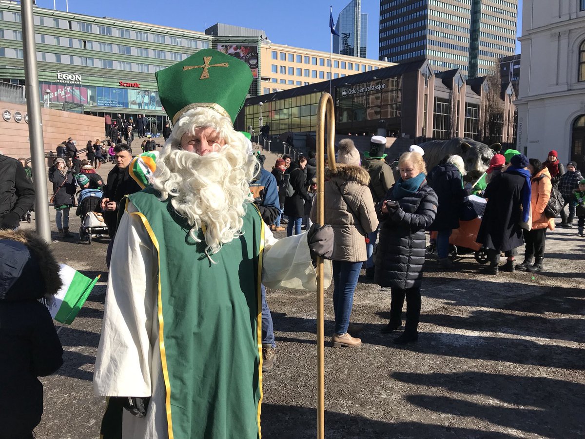 NorwegianIrSoc's tweet photo. Remember the fun &amp; craic at last year’s #StPatricksDay parade in Oslo?! Dress in green and join us again this year on March 16th as we march through the streets of Oslo: https://t.co/9JwZPKHObY… #globalirish https://t.co/4KACFvxMfv