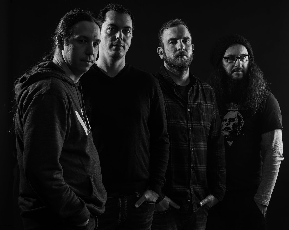newscenezine's tweet photo. French post-hardcore/#screamo formation ALESKA shared audio excerpt from the effort with the song "La Dernière Lueur" available right now on Bandcamp ➡️ https://t.co/DDdiLT6LEb @DominoMediaAg https://t.co/E9bbHT8328