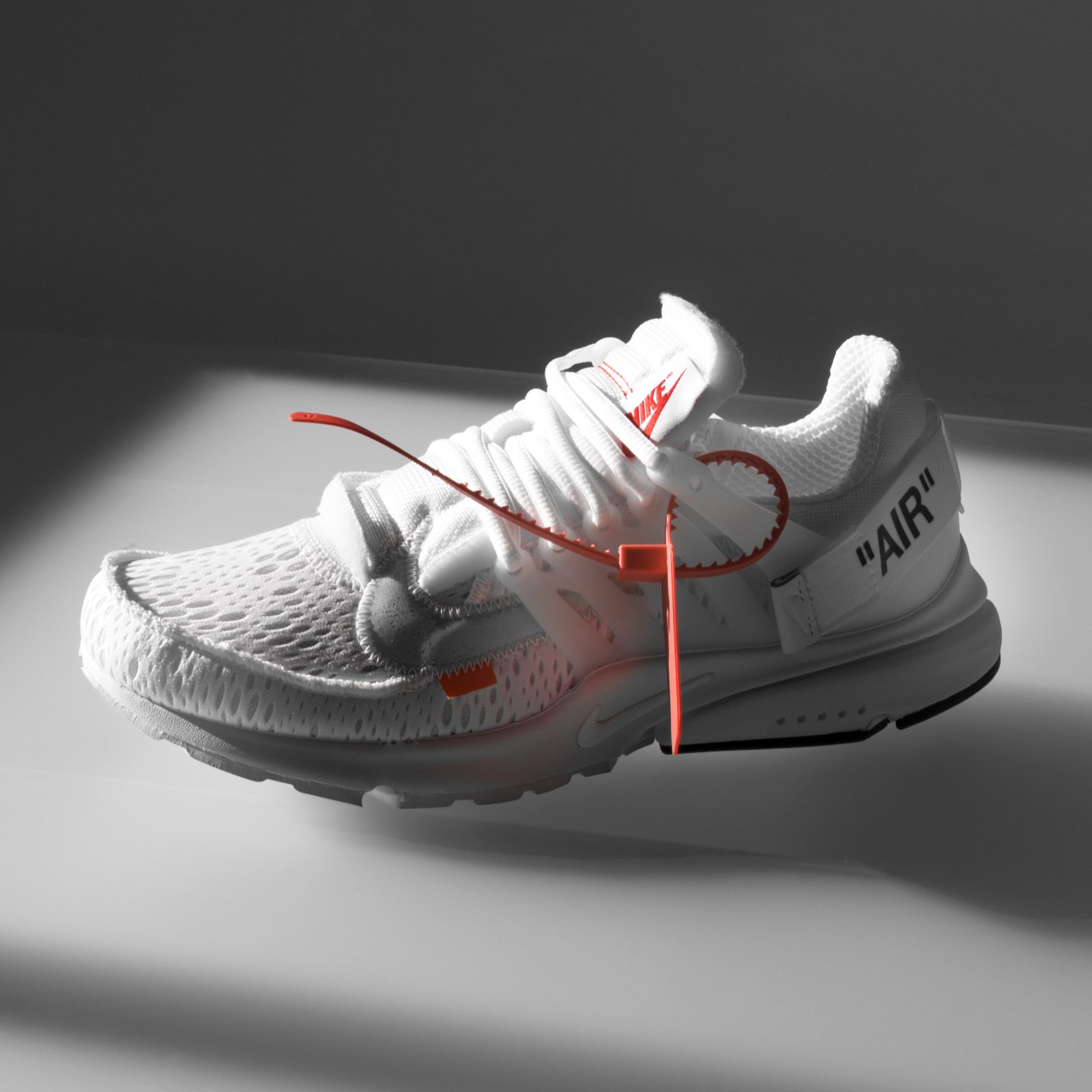 Sivasdescalzo Svd Brings Back Virgil Abloh S Notorious Nike Air Presto Off White Download The App To Participate On The Raffle Until Next 8th Of March At 10 00am Cet Winners Will Be Notified Through The App Shortly After The Raffle Closes T