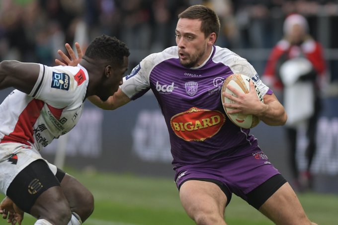 View image on Twitter