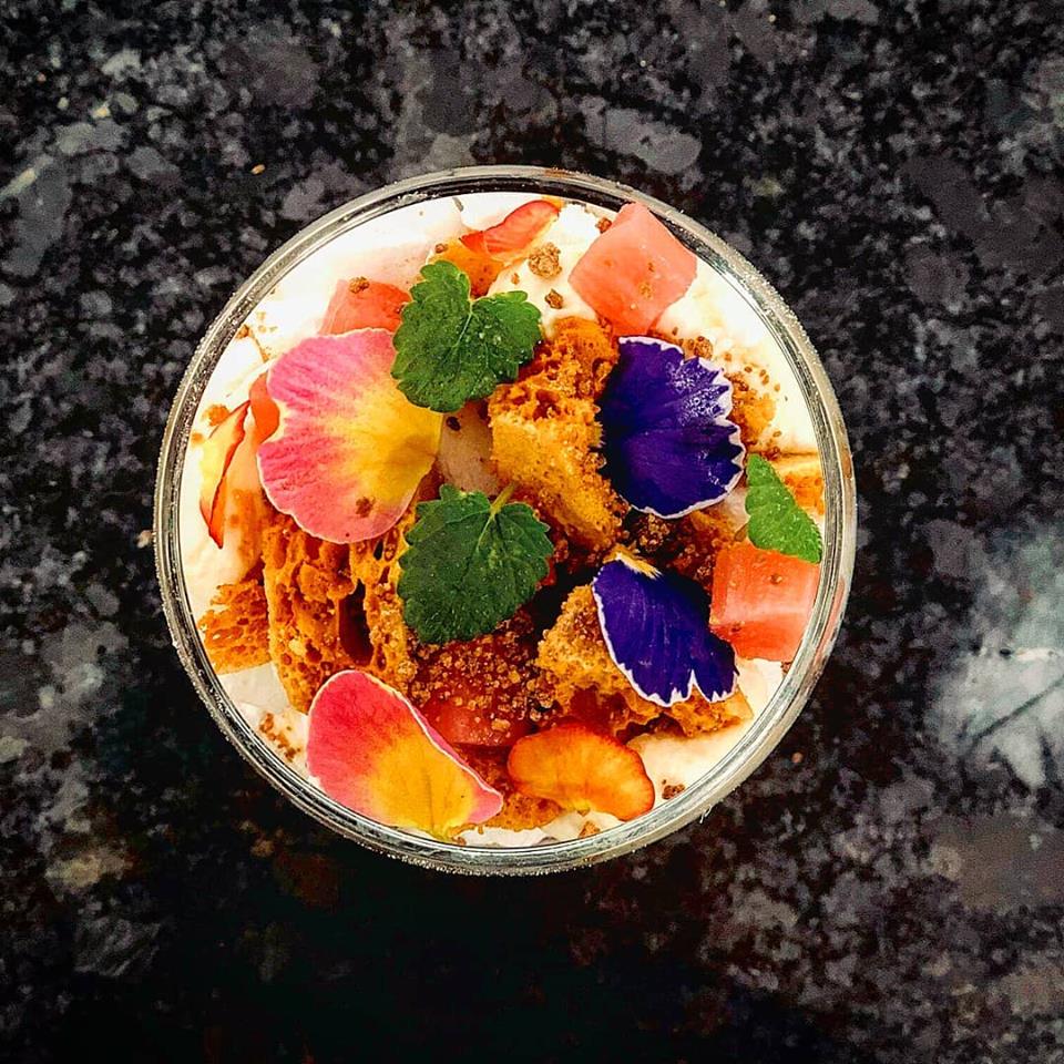 DobsonParnell's tweet photo. Rhubarb and honeycomb mess on our Sunday special menu #Newcastlefoodie #nefoodbloggers https://t.co/NNqzKI7DDO #Newcastle https://t.co/2YnHumlw8G