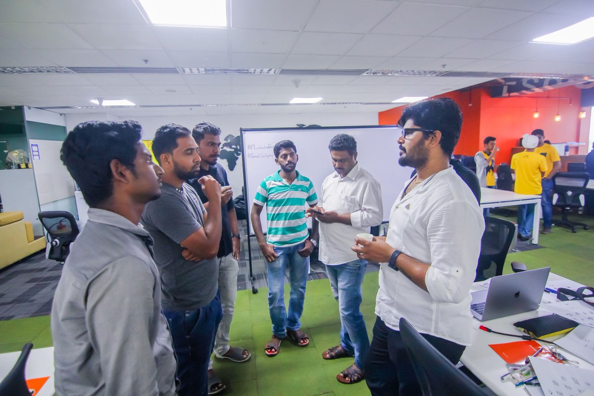 madrasters's tweet photo. #MadrastersWorkshop #TamilCalligraphy #ArtWorkshop #DigitalDesign #TamilWorkshop #TamilTypography #MicroInteraction #InteractionWorkhop #DigitalDesignWorkshop #ProductDesign #workshop #KeepGuessing #DesignWorkshop #Designers #madrasters https://t.co/UbxQe2u0Gk