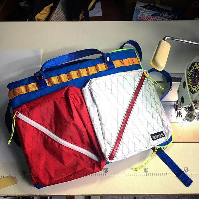 jkhung's tweet image. MacBook 13 case custom

Thank you for your order.🙏🏻 #picharpakworkshop 
#picharpak 
#custommacbookcase 
#xpacfabric 
#colorway ift.tt/2CdslNt