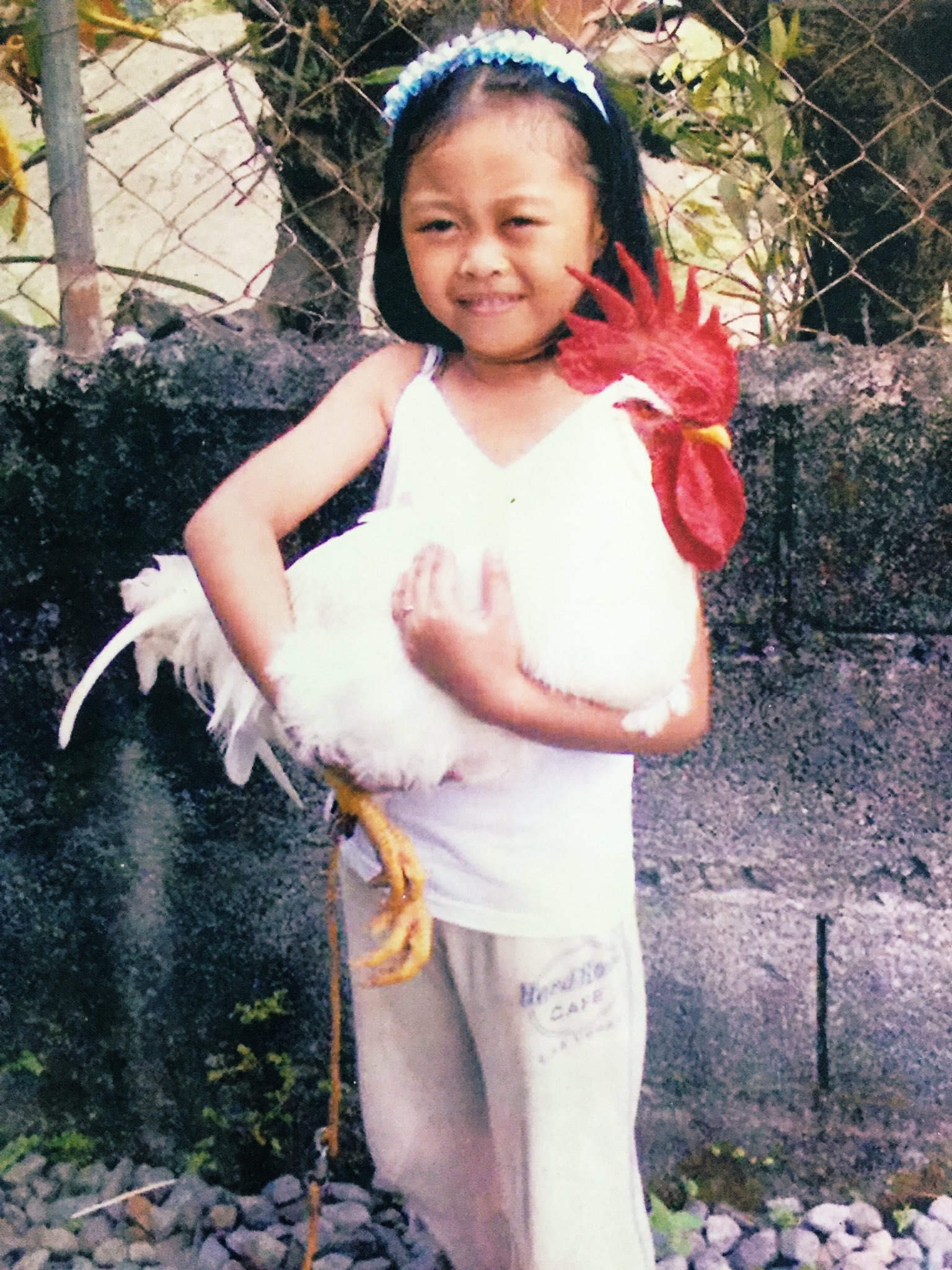 HAPPY HAPPY BIRTHDAY JUJU! I LOVE YOU AND ALAM KONG ALAM MO YAN PM NALANG    MAGSABONG NA TAYO 