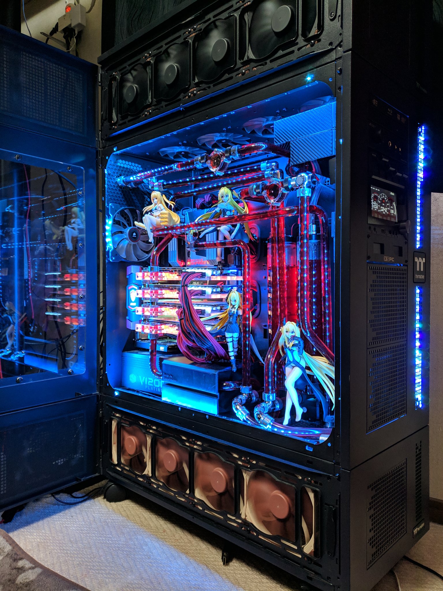 Chrollon お前らのpcスペック晒していけ お前らのpcデスク周り晒していけ 自作pc Rog Galax Razer 9900k 5 1ghz 虎z Royal 32gb 80ti Hof Rog Z390 Ex Rog Thor 850 フィギュア入れるの流行ってる T Co Kakjie2j90 Twitter