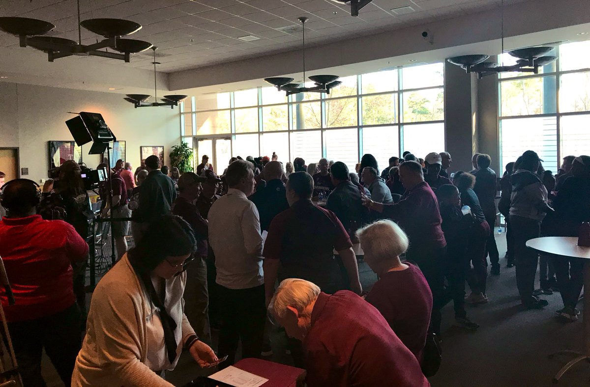 Despite a little timing issue today, the <a href="/LRTrojans/">Little Rock Trojans</a> had an awesome turnout at this evening’s selection show celebration. 

Looking forward to playing one of the best names in college basketball!

#LittleRocksTeam 
#BeatGonzaga