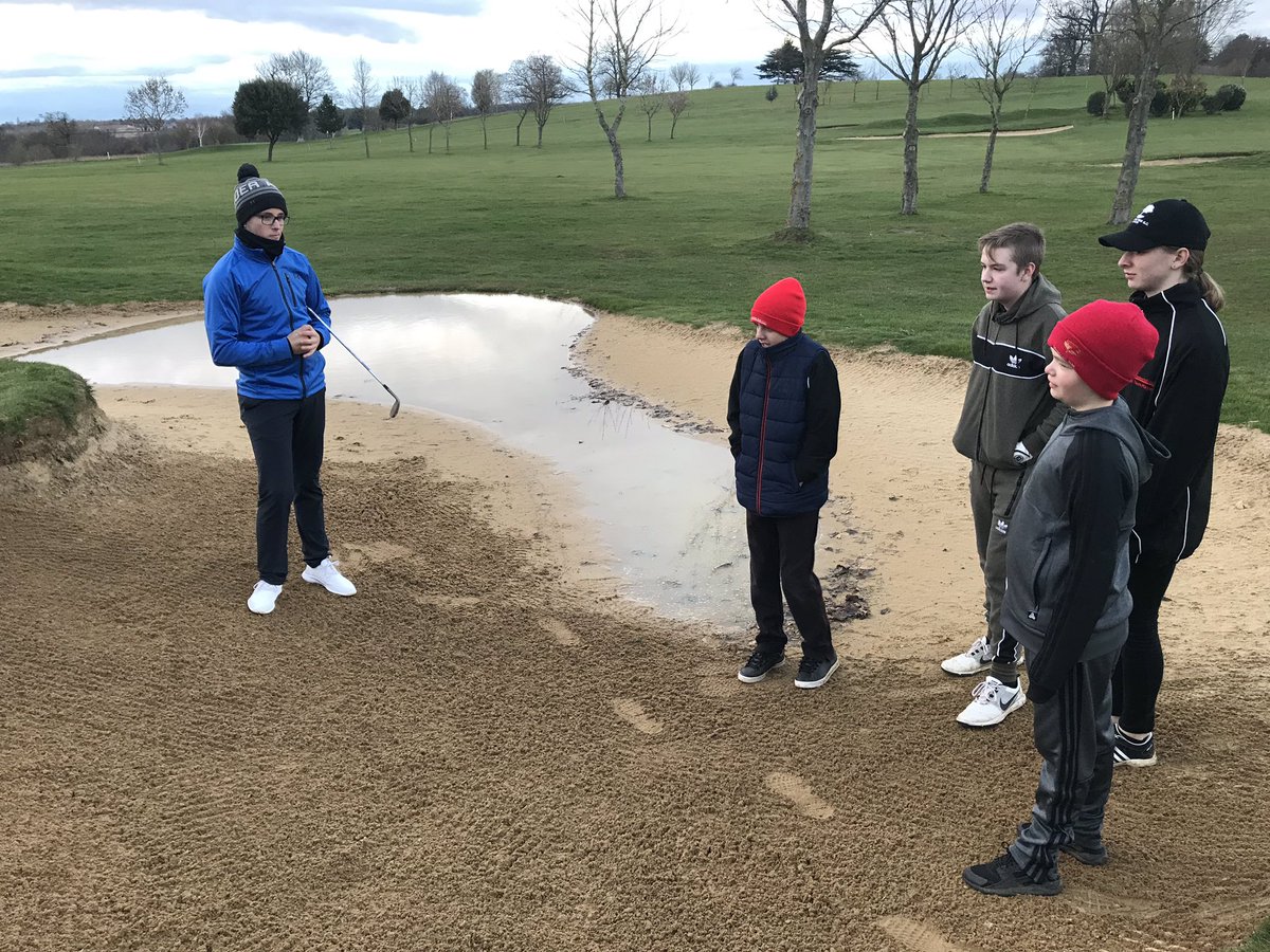 Abbie_Thompson9's tweet photo. Had the opportunity to work with @OverstonePark professionals talking about the new rules of golf. Thank you to Harry, Luke and Brian. @GolfRootsHQ @EGWomensGolf @WomensGolf #getintogolf #rulesofgolf #girlscangolf https://t.co/aw0w5dkbOc