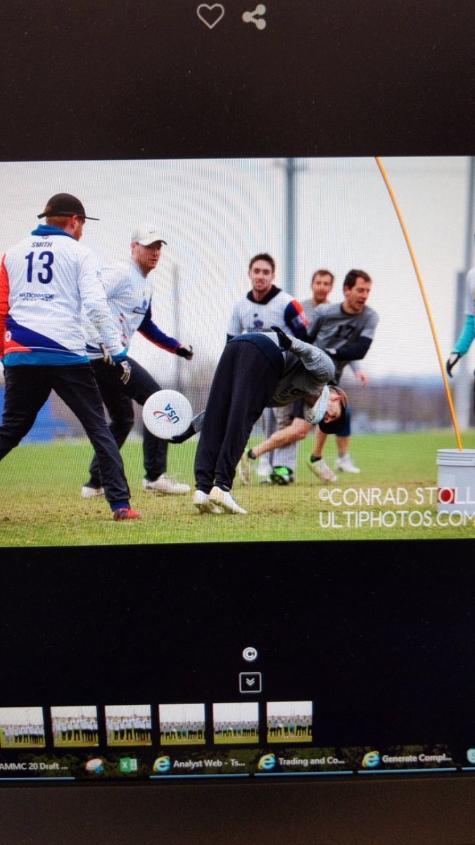 Who says goalty isn’t athletic af