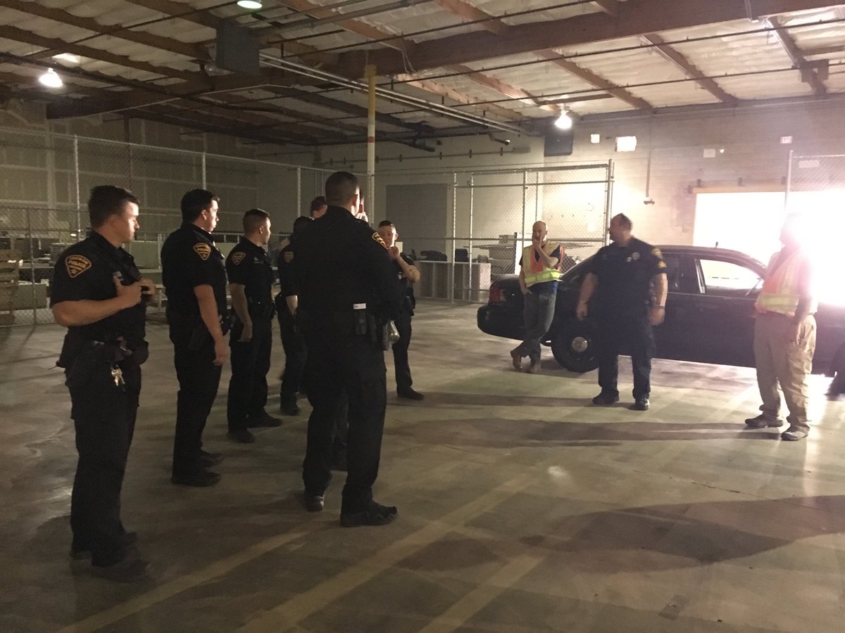 RoadshowTpd's tweet photo. Life saving Training 👊 https://t.co/MK3weA6Zsz