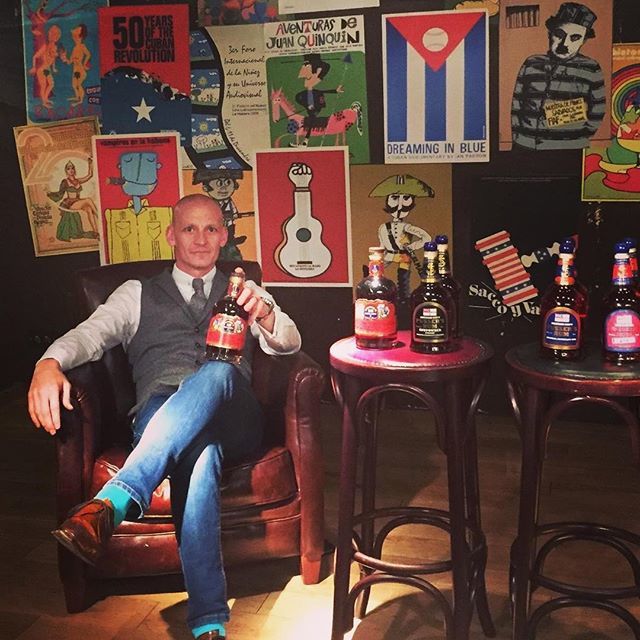 rumcompass's tweet photo. Today's article on the site is an interview with @petepetini . Link in bio #rum #pussersrum #brandambassador #rumcompass #bayourum #botranrum https://t.co/1rUUdj23Or https://t.co/DdT9EtgGX0