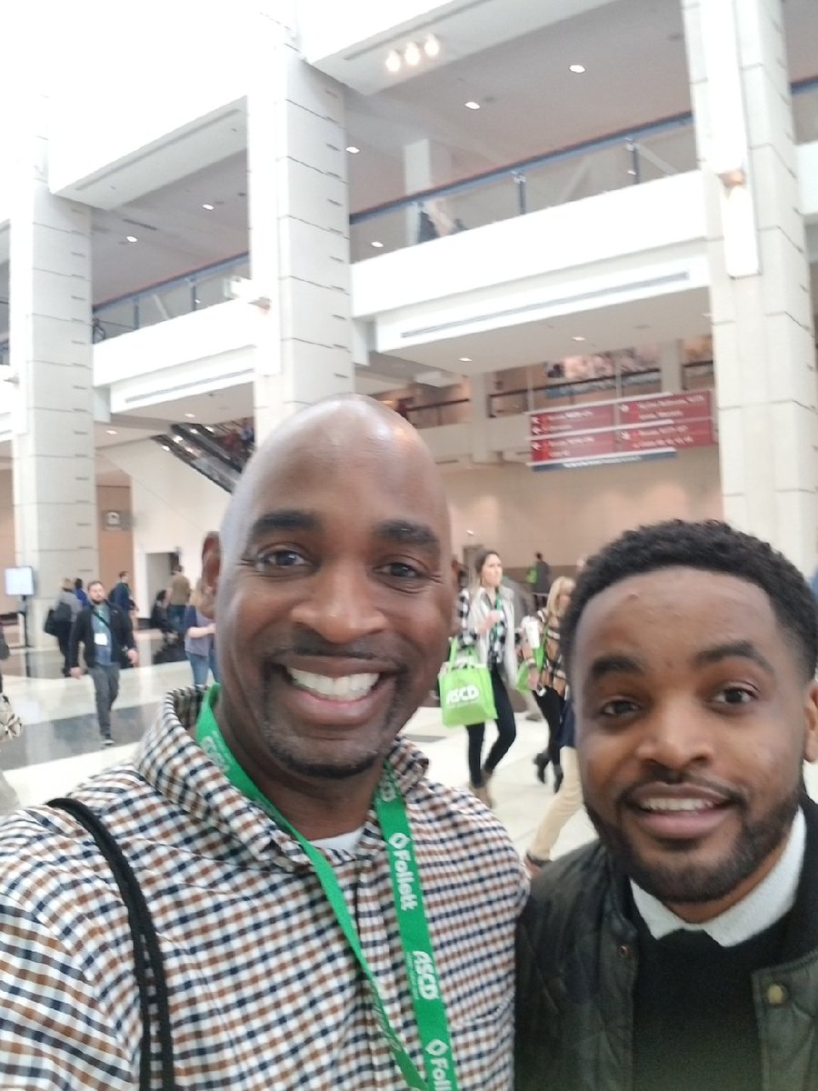 rukell05's tweet photo. "The difference between good and great is intentionality. A great classroom doesn't happen by accident" Feeling thankful and empowered! We are ready to "be the pizza!" Later Chicago✌️ #ASCD19 @ronclarkacademy @TeachMrReed @BrianMendler @ldacompton https://t.co/VCuFfKqykp