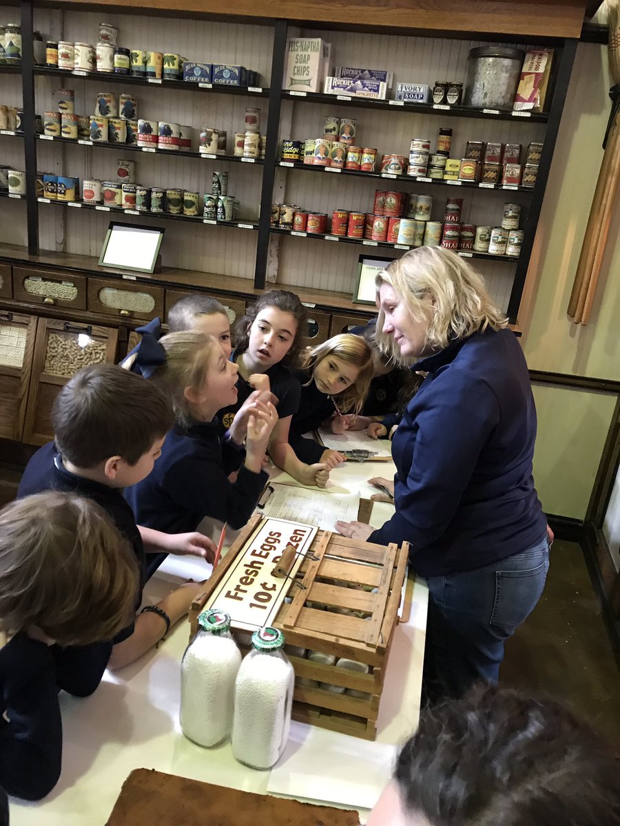 SfxHead's tweet photo. Today we time-traveled back to a 1862 one room school and a 1920 farm! We wrapped up the day bartering in a 1920 general store. @SFXWilmette @GlenviewPkDist #fieldtrip #celebrateMonday #thegrove #wagnerfarm #localhistory https://t.co/y34N6f9C0p