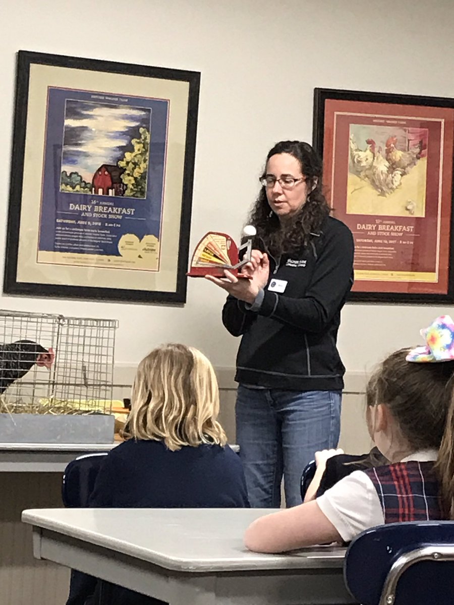 SfxHead's tweet photo. Today we time-traveled back to a 1862 one room school and a 1920 farm! We wrapped up the day bartering in a 1920 general store. @SFXWilmette @GlenviewPkDist #fieldtrip #celebrateMonday #thegrove #wagnerfarm #localhistory https://t.co/y34N6f9C0p
