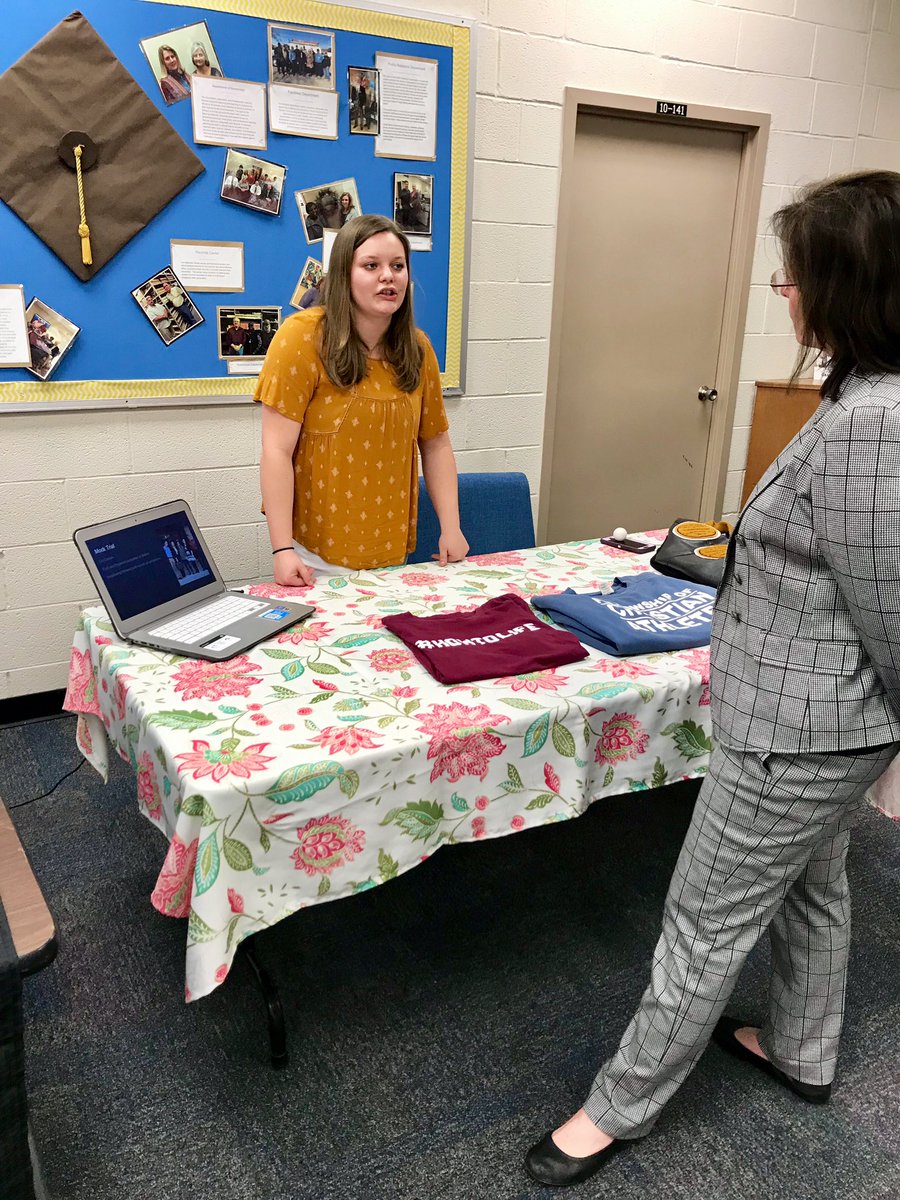 JameyAlcorn's tweet photo. Super proud of these @Pepperell_Pulse Seniors for completing their Civic Engagement Diploma Seal and presenting their culminating projects at the Board of Education this evening! @FloydCoSchools https://t.co/fFUqCyTW1H