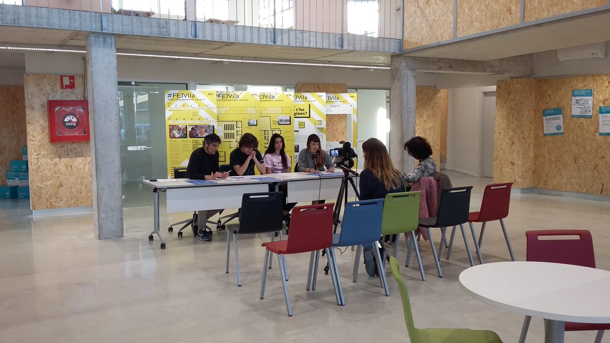 JoventutVila's tweet image. 📣 3a edició de les jornades formatives per a joves adolescents #DFormat promoguda conjuntament pels esplais i cau de #Vilafranca i amb la novetat de #espaijovelanau com espai de realització.

➡️ inscripcions gratuïtes a bit.ly/DFORMAT2019

🌐 + info a dformat2.0@gmail.com