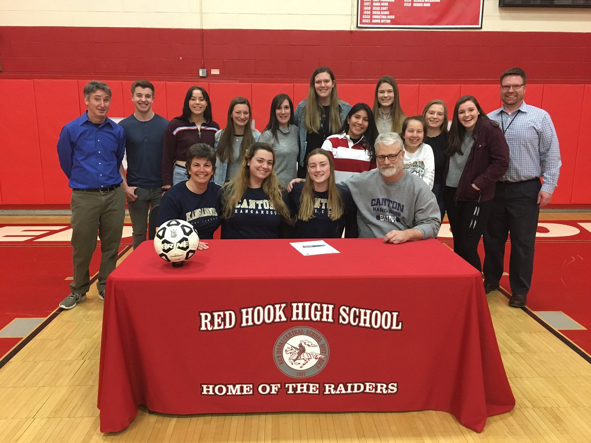 RH_Athletics's tweet photo. Hanlon Crane will continue her athletic and academic career at SUNY Canton!  Congrats!⚽️ https://t.co/NsNIJaFfwK